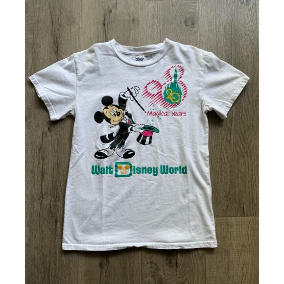 Disney World 50th Anniversary 20 Years Vault Collection Mickey Mouse T-shirt XS - Picture 2 of 3